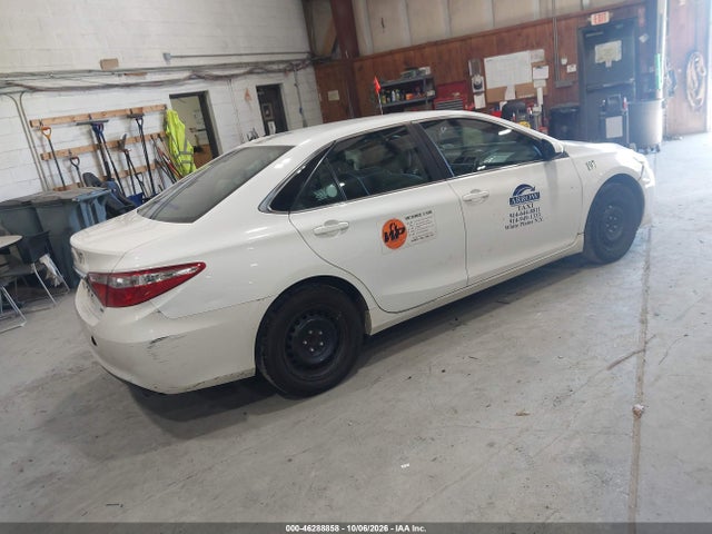 Продаж на аукціоні авто 2015 Toyota Camry Le, vin: 4T1BF1FK3FU890741, номер лоту: 46288858