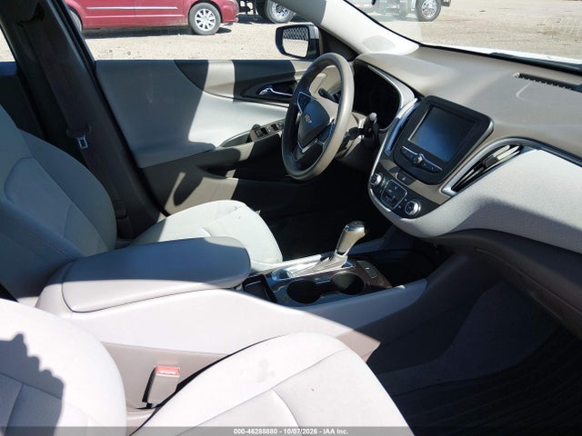 Продажа на аукционе авто 2018 Chevrolet Malibu 1fl, vin: 1G1ZC5ST4JF185650, номер лота: 46288880