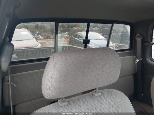 46288931 :رقم المزاد ، 4TAWM72N9XZ562285 vin ، 1999 Toyota Tacoma مزاد بيع
