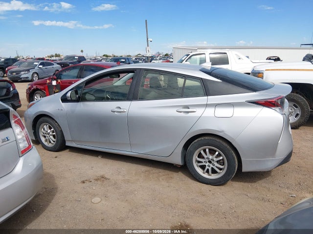 JTDKARFUXG3028465 Toyota Prius Two Eco
