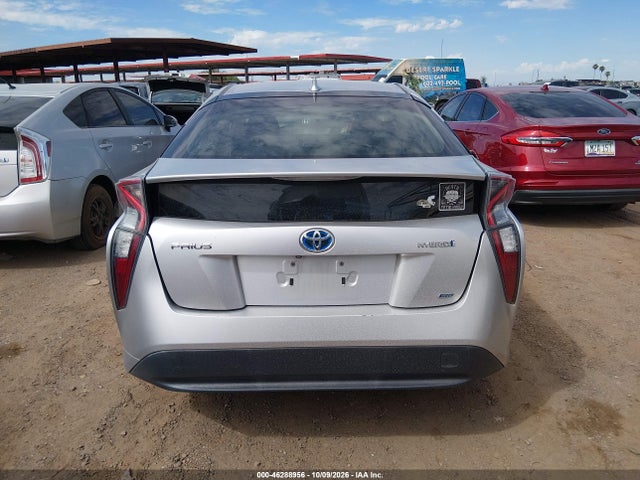 JTDKARFUXG3028465 Toyota Prius Two Eco