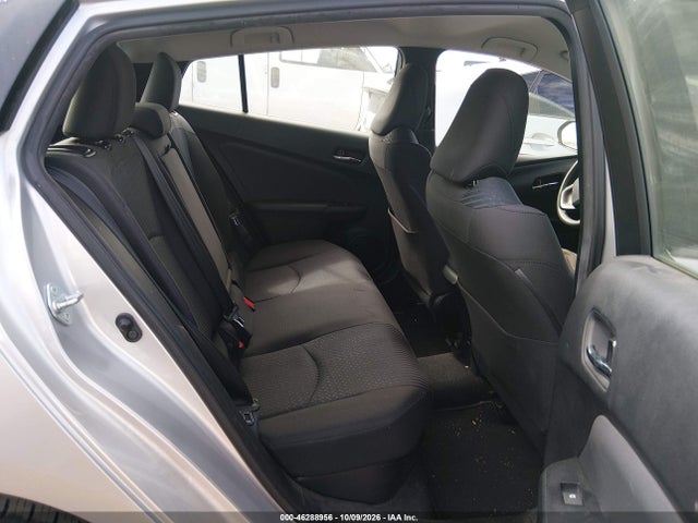 JTDKARFUXG3028465 Toyota Prius Two Eco