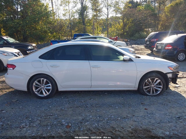 Продажа на аукционе авто 2020 Volkswagen Passat 2.0t S, vin: 1VWAA7A34LC005902, номер лота: 46288964
