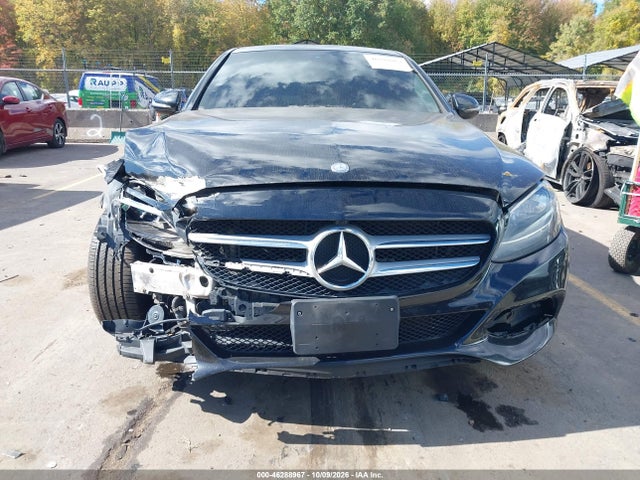 Продажа на аукционе авто 2017 Mercedes-benz C 300 4matic, vin: 55SWF4KB0HU218322, номер лота: 46288967