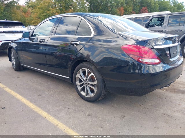 Продажа на аукционе авто 2017 Mercedes-benz C 300 4matic, vin: 55SWF4KB0HU218322, номер лота: 46288967