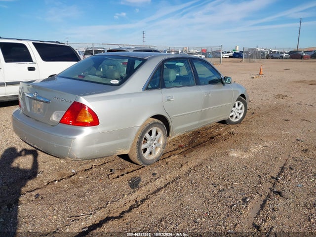 46288992 :رقم المزاد ، 4T1BF28B3YU060864 vin ، 2000 Toyota Avalon Xls مزاد بيع