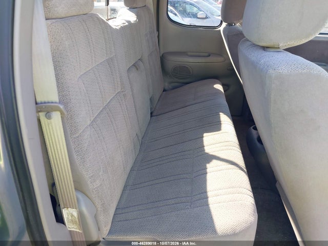 Продажа на аукционе авто 2002 Toyota Tundra Sr5 V8, vin: 5TBBT44182S307936, номер лота: 46289018