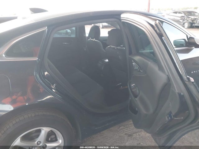 1G1ZB5ST4HF263163 Chevrolet MALIBU LS