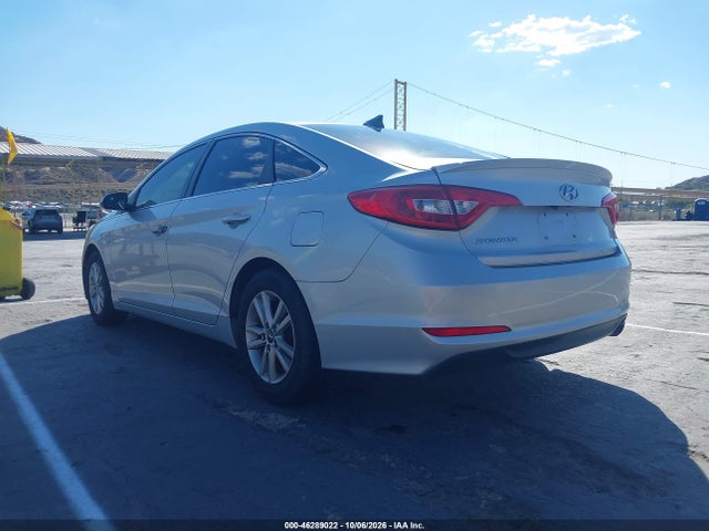 Hyundai SONATA SE 2016 5NPE24AF3GH408046 Image 3