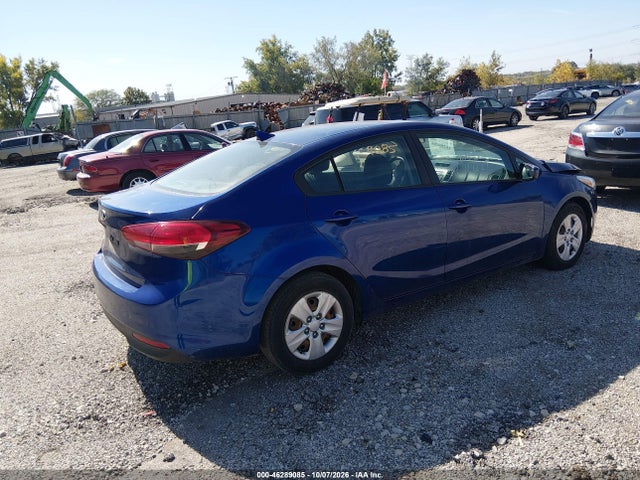 46289085 :رقم المزاد ، 3KPFL4A78HE151143 vin ، 2017 Kia Forte Lx مزاد بيع