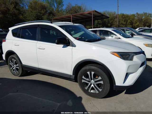 46289124 :رقم المزاد ، JTMZFREV3JJ735677 vin ، 2018 Toyota Rav4 Le مزاد بيع