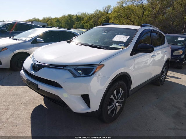 46289124 :رقم المزاد ، JTMZFREV3JJ735677 vin ، 2018 Toyota Rav4 Le مزاد بيع