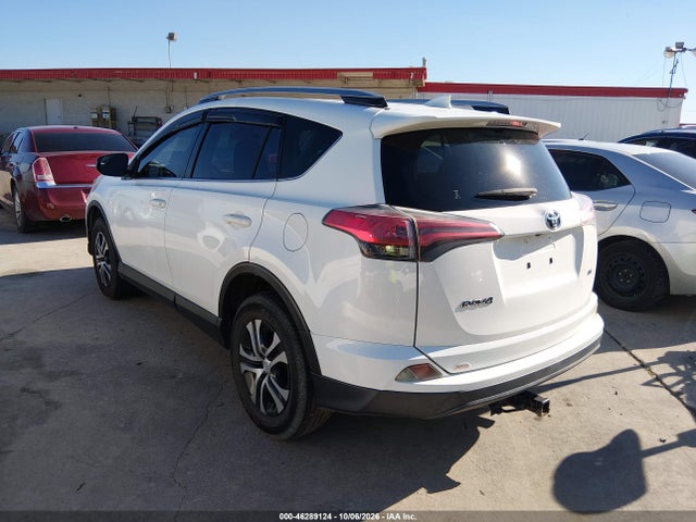 46289124 :رقم المزاد ، JTMZFREV3JJ735677 vin ، 2018 Toyota Rav4 Le مزاد بيع