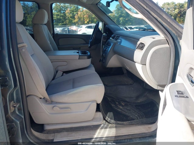 Auction sale of the 2009 Chevrolet Suburban 2500 Commercial Fleet, vin: 1GNGK46K39R262040, lot number: 46289200