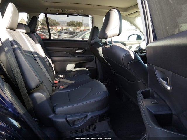 Продажа на аукционе авто 2026 Toyota Grand Highlander Hybrid Xle, vin: 5TDACAB50TS075034, номер лота: 46289206