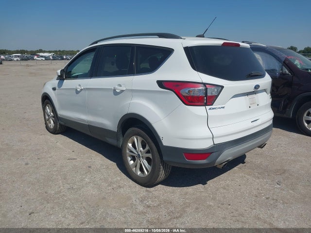 Продаж на аукціоні авто 2018 Ford Escape Se, vin: 1FMCU0GD6JUA73423, номер лоту: 46289216
