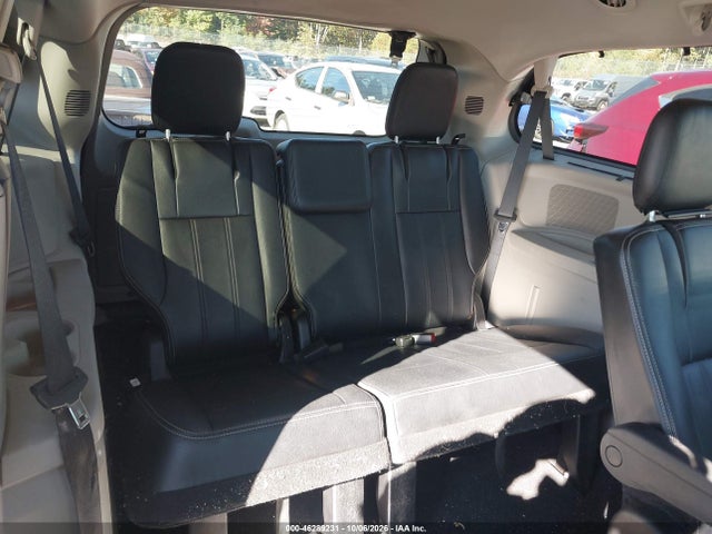 46289231 :رقم المزاد ، 2C4RC1BG7FR706900 vin ، 2015 Chrysler Town & Country Touring مزاد بيع