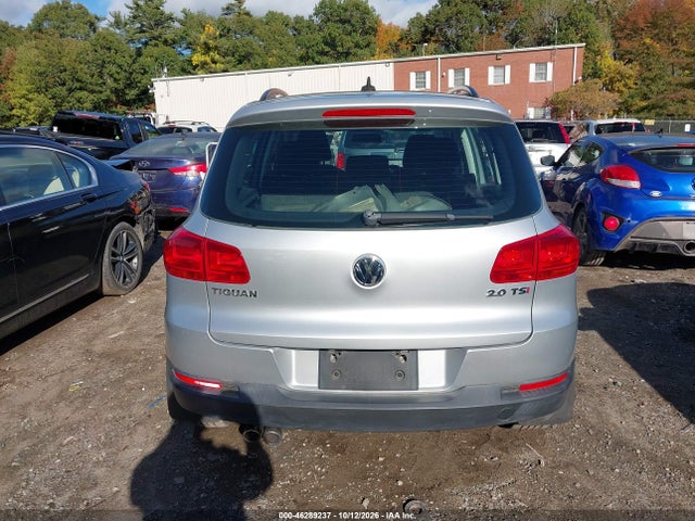 2015 Volkswagen Tiguan S მანქანა იყიდება აუქციონზე, vin: WVGAV7AX0FW501885, აუქციონის ნომერი: 46289237