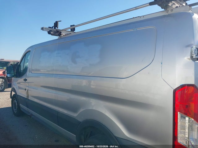 1FTYE1Y82LKB18757 Ford Transit-150