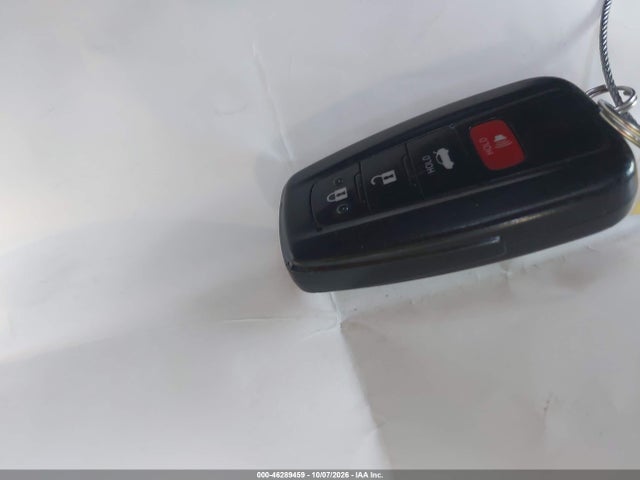 JTDEAMDE8NJ058858 Toyota Corolla Hybrid Le