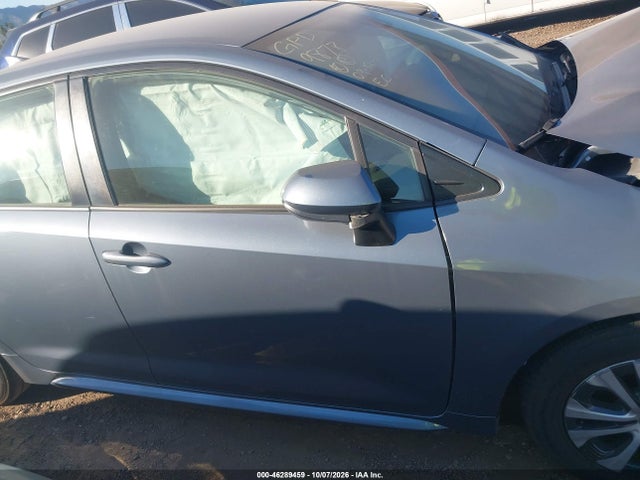 JTDEAMDE8NJ058858 Toyota Corolla Hybrid Le