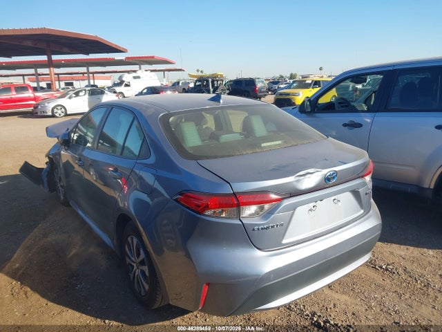 JTDEAMDE8NJ058858 Toyota Corolla Hybrid Le