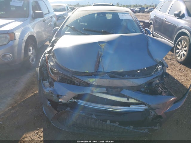 JTDEAMDE8NJ058858 Toyota Corolla Hybrid Le