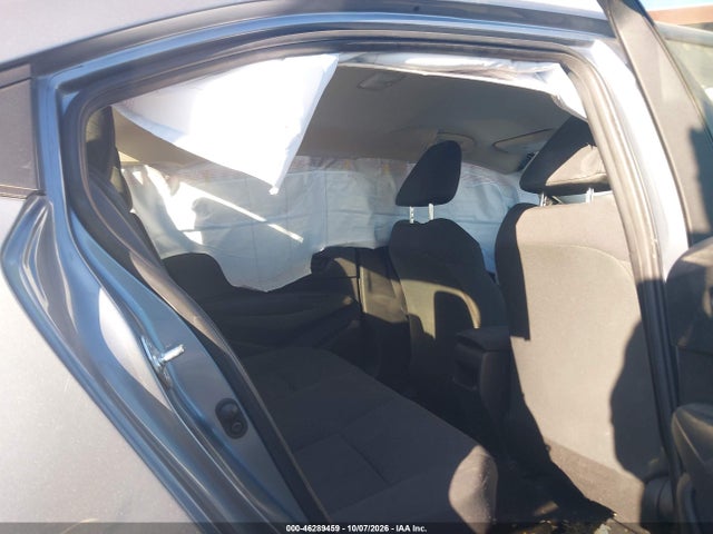 JTDEAMDE8NJ058858 Toyota Corolla Hybrid Le
