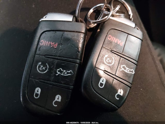 46289470 :رقم المزاد ، 2C3CCABG0EH355195 vin ، 2014 Chrysler 300 300s مزاد بيع
