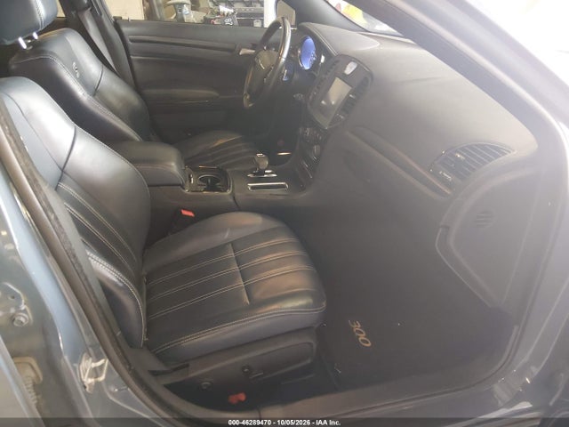 46289470 :رقم المزاد ، 2C3CCABG0EH355195 vin ، 2014 Chrysler 300 300s مزاد بيع