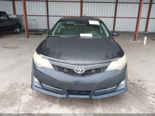 2013 Toyota Camry Se მანქანა იყიდება აუქციონზე, vin: 4T1BF1FK4DU211542, აუქციონის ნომერი: 46289481