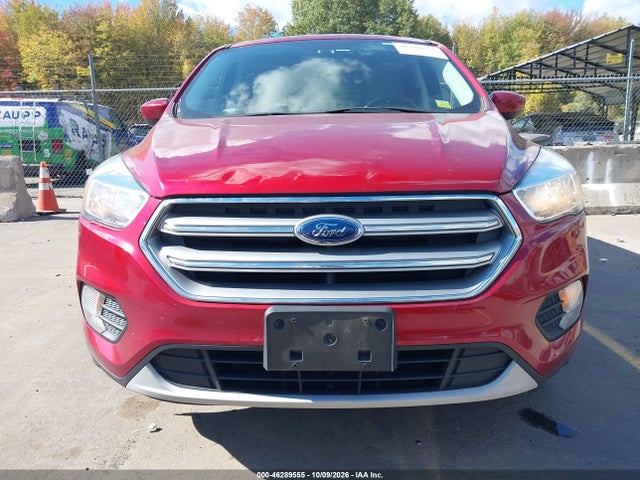 46289555 :رقم المزاد ، 1FMCU9GD7HUD23802 vin ، 2017 Ford Escape Se مزاد بيع