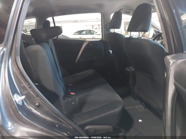 Aukcja sprzedaży 2017 Toyota Rav4 Le, vin: JTMBFREV6HJ700367, numer aukcji: 46289594