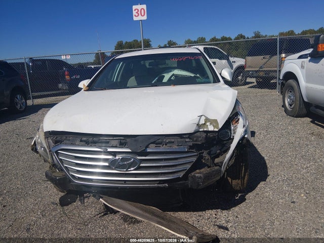 2015 Hyundai Sonata Se მანქანა იყიდება აუქციონზე, vin: 5NPE24AF2FH172729, აუქციონის ნომერი: 46289625