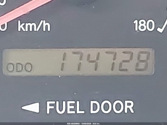46289680 :رقم المزاد ، 4T3ZF13C2WU043308 vin ، 1998 Toyota Sienna Xle مزاد بيع