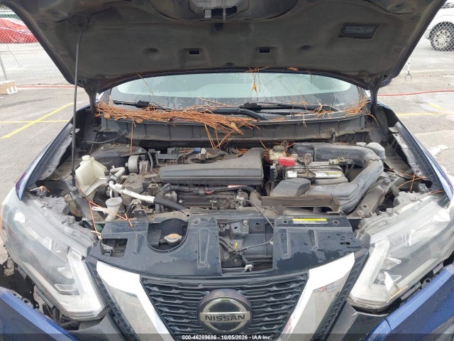 2018 Nissan Rogue S მანქანა იყიდება აუქციონზე, vin: 5N1AT2MT6JC815276, აუქციონის ნომერი: 46289686