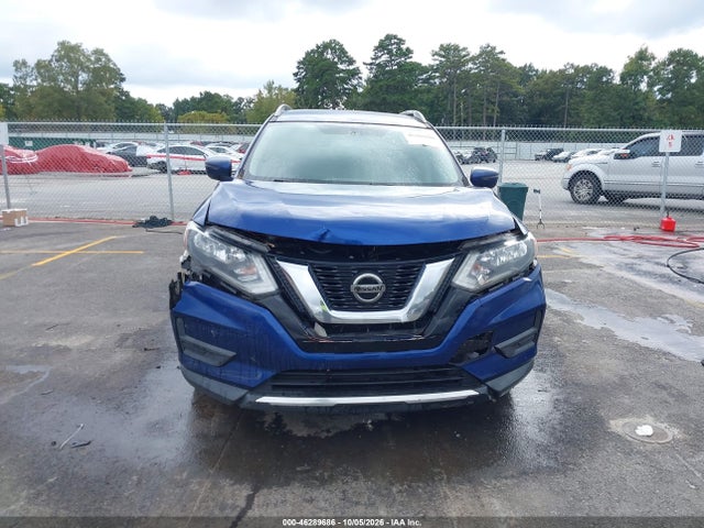 2018 Nissan Rogue S მანქანა იყიდება აუქციონზე, vin: 5N1AT2MT6JC815276, აუქციონის ნომერი: 46289686