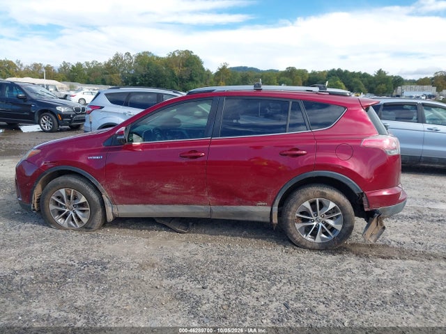 46289700 :رقم المزاد ، JTMRJREV5JD188022 vin ، 2018 Toyota Rav4 Hybrid Xle مزاد بيع