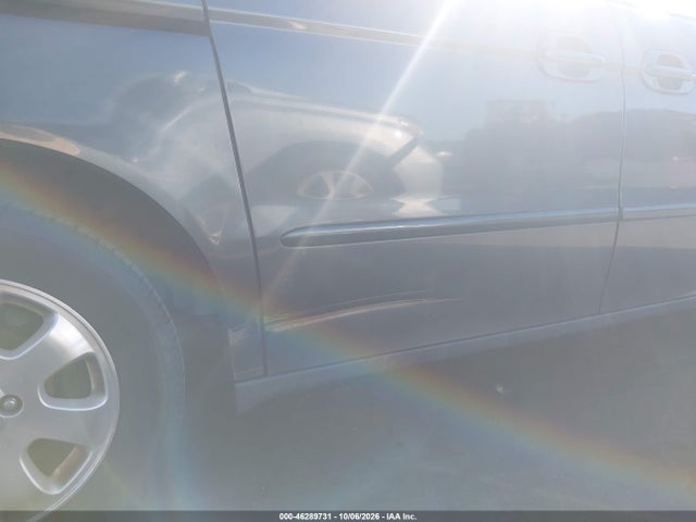 46289731 :رقم المزاد ، 5FNRL189X4B044151 vin ، 2004 Honda Odyssey Ex-l مزاد بيع