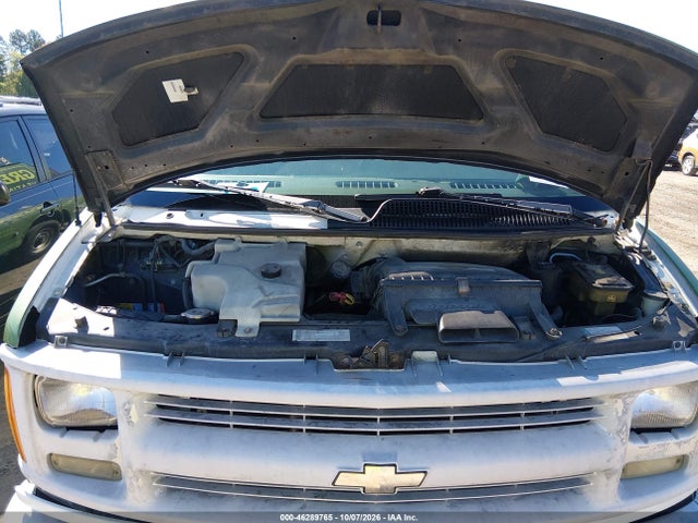 46289765 :رقم المزاد ، 1GCHG35R7Y1218935 vin ، 2000 Chevrolet Express مزاد بيع