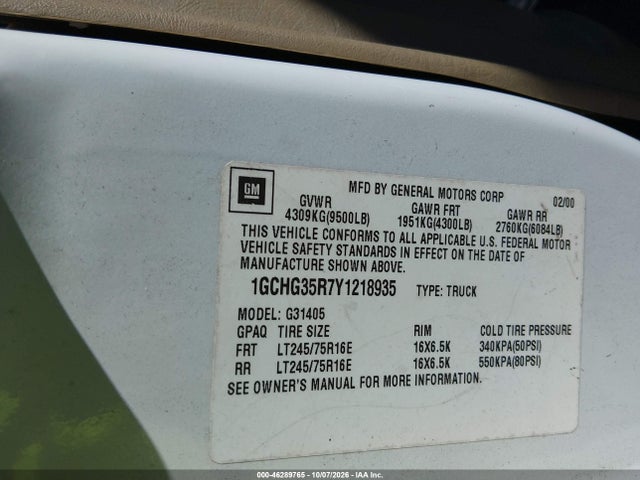 46289765 :رقم المزاد ، 1GCHG35R7Y1218935 vin ، 2000 Chevrolet Express مزاد بيع