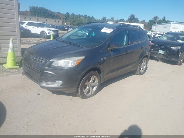 46289776 :رقم المزاد ، 1FMCU9GX7FUB22649 vin ، 2015 Ford Escape Se مزاد بيع
