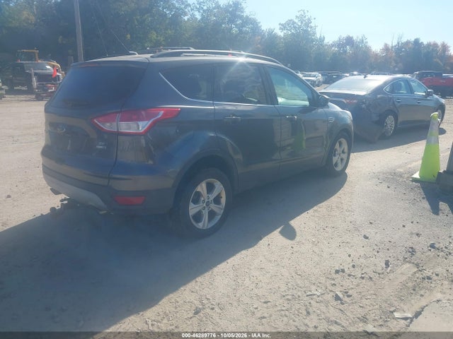 46289776 :رقم المزاد ، 1FMCU9GX7FUB22649 vin ، 2015 Ford Escape Se مزاد بيع