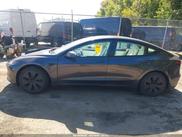 Tesla Model 3 Long Range All-wheel Drive 2025 5YJ3E1EB1SF911635 Image 13