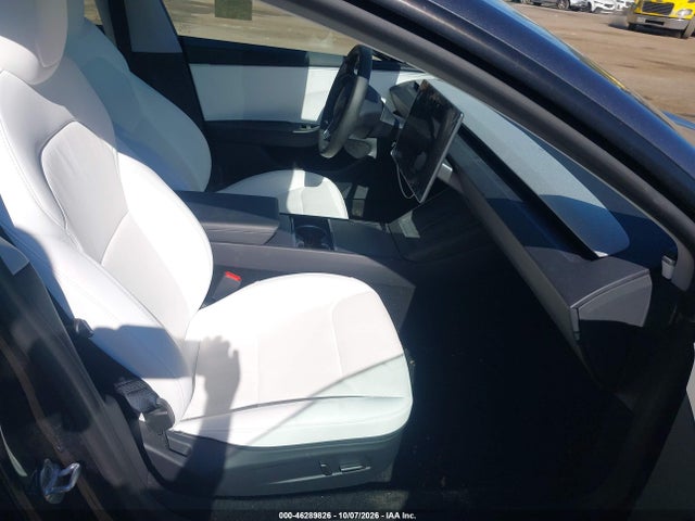 Tesla Model 3 Long Range All-wheel Drive 2025 5YJ3E1EB1SF911635 Image 5