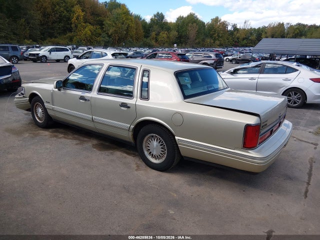 Aukcja sprzedaży 1997 Lincoln Town Car Signature, vin: 1LNLM82W5VY732999, numer aukcji: 46289836