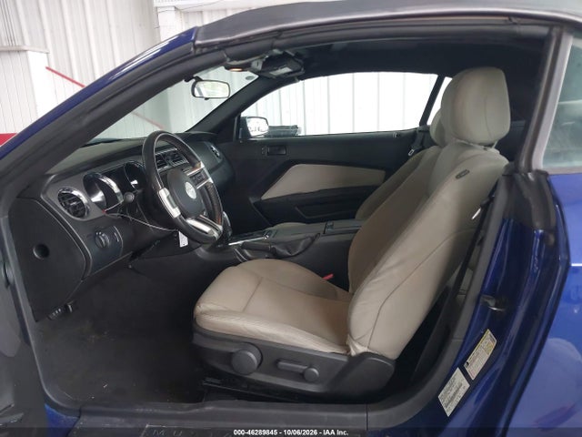 2013 Ford Mustang V6 მანქანა იყიდება აუქციონზე, vin: 1ZVBP8EM0D5218122, აუქციონის ნომერი: 46289845