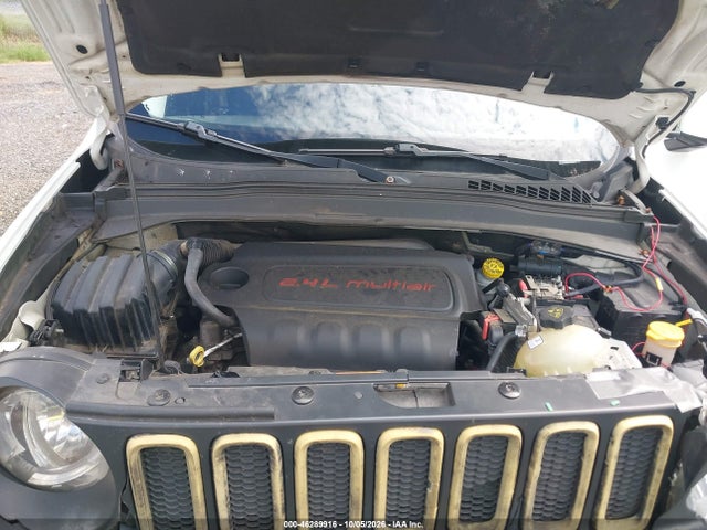 Продаж на аукціоні авто 2017 Jeep Renegade Latitude 4x4, vin: ZACCJBBBXHPG59116, номер лоту: 46289916