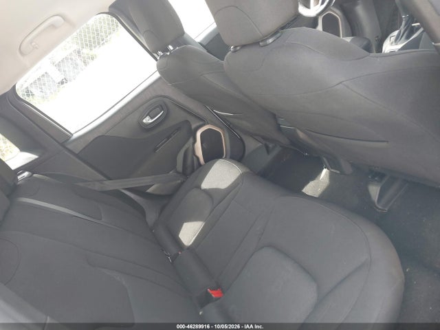 Продаж на аукціоні авто 2017 Jeep Renegade Latitude 4x4, vin: ZACCJBBBXHPG59116, номер лоту: 46289916