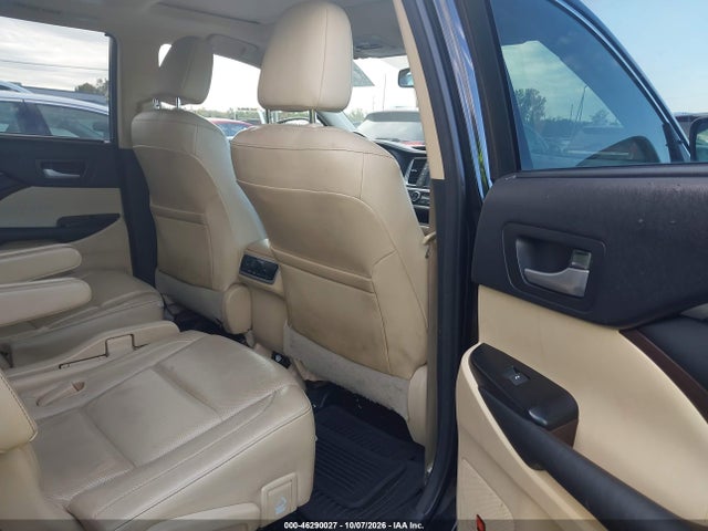 Продаж на аукціоні авто 2015 Toyota Highlander Limited V6, vin: 5TDDKRFHXFS091068, номер лоту: 46290027